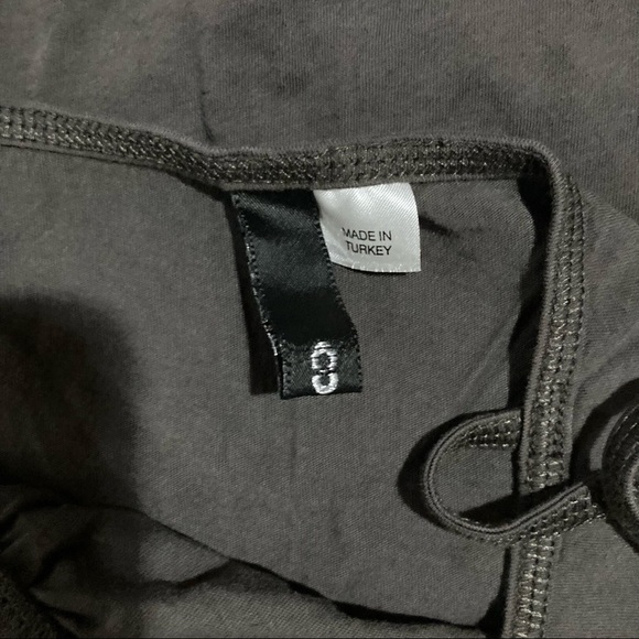 Divided by H&M 2 tanks and skirt 3 pieces - Picture 12 of 14